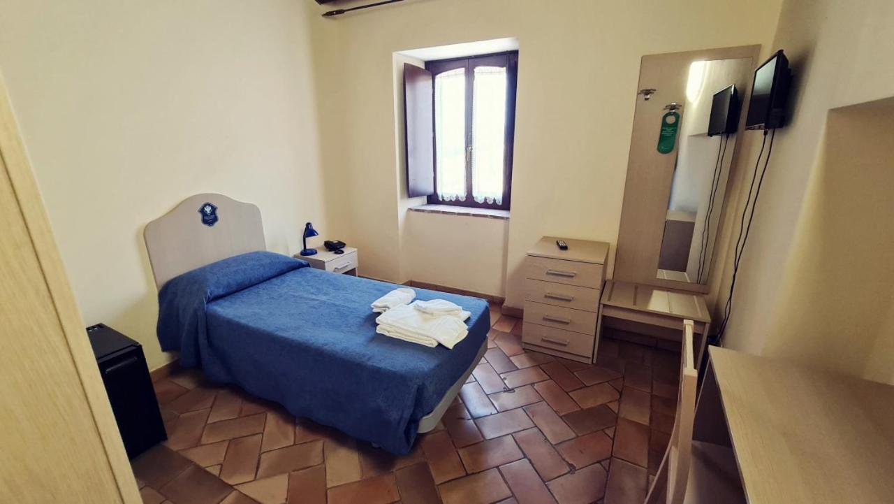 Borgo De' Varano By Hotel I Duchi Camerino Luaran gambar